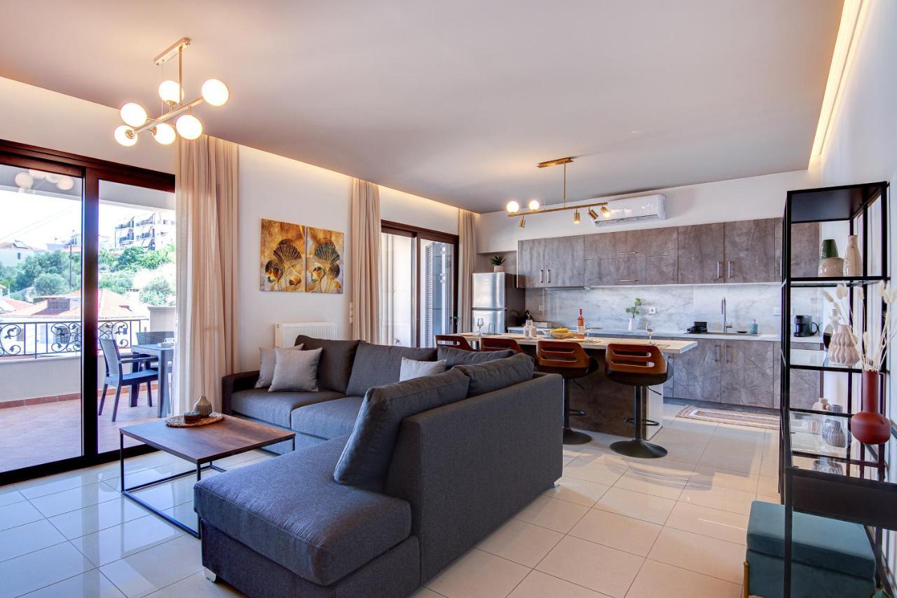 Agapi'S Luxury Apartment Pylos Buitenkant foto