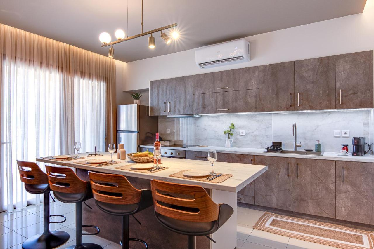 Agapi'S Luxury Apartment Pylos Buitenkant foto