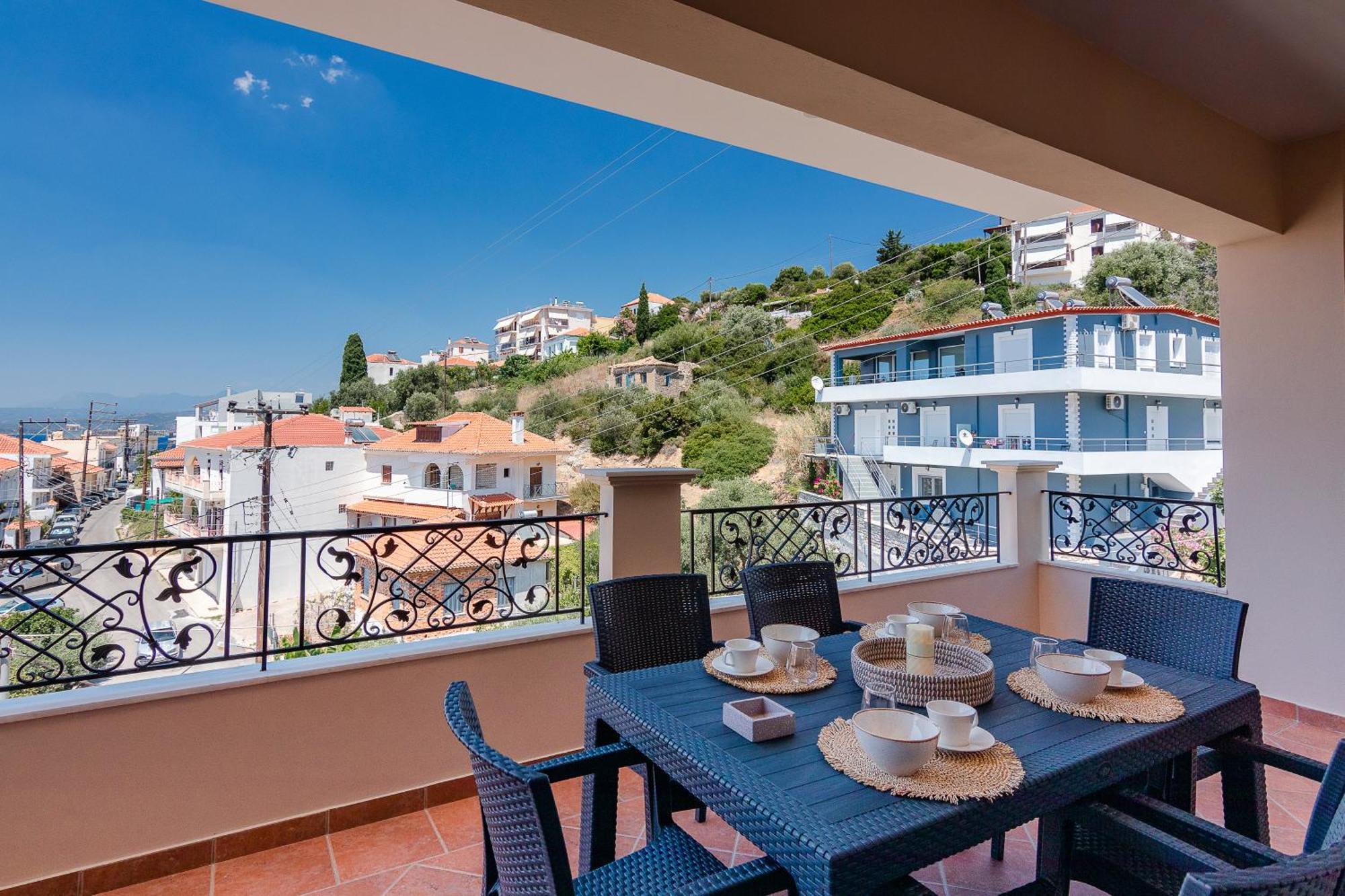 Agapi'S Luxury Apartment Pylos Buitenkant foto