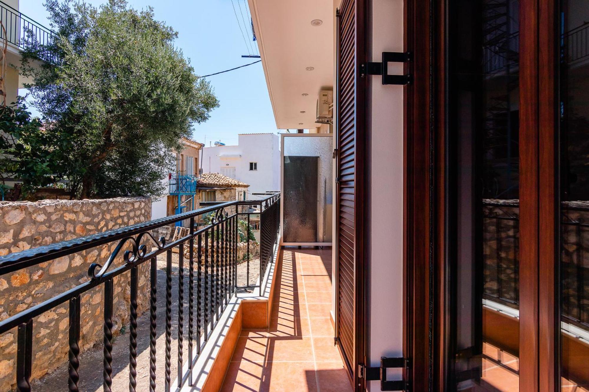 Agapi'S Luxury Apartment Pylos Buitenkant foto