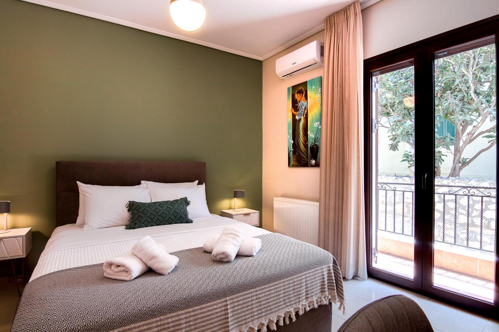 Agapi'S Luxury Apartment Pylos Buitenkant foto